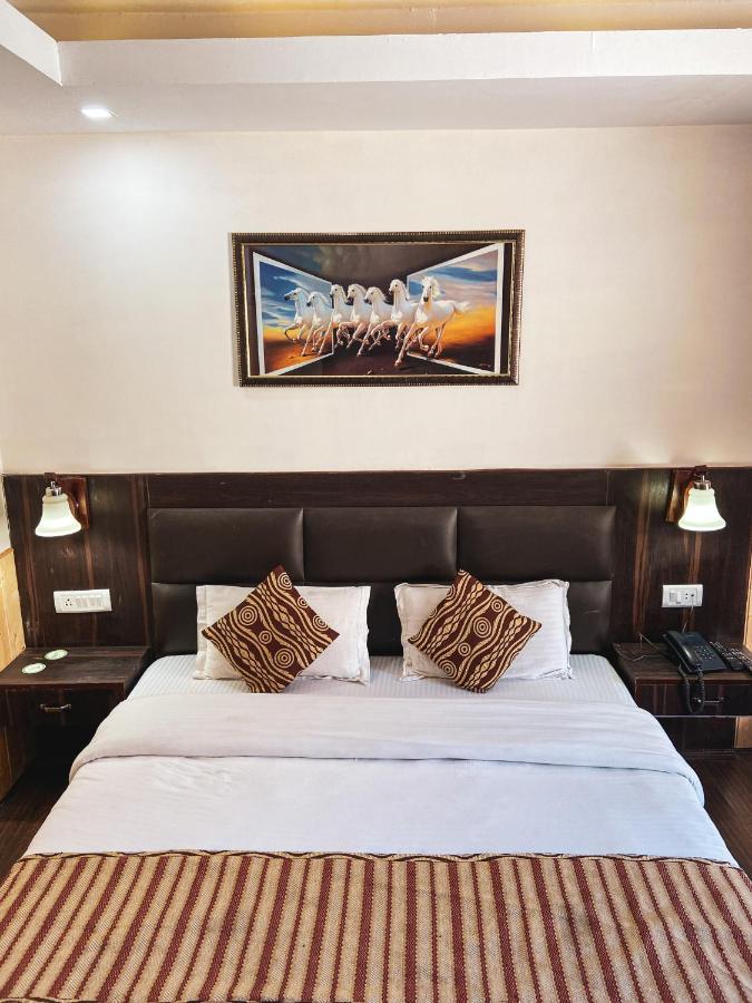 Hotel Manali Queen Exterior photo